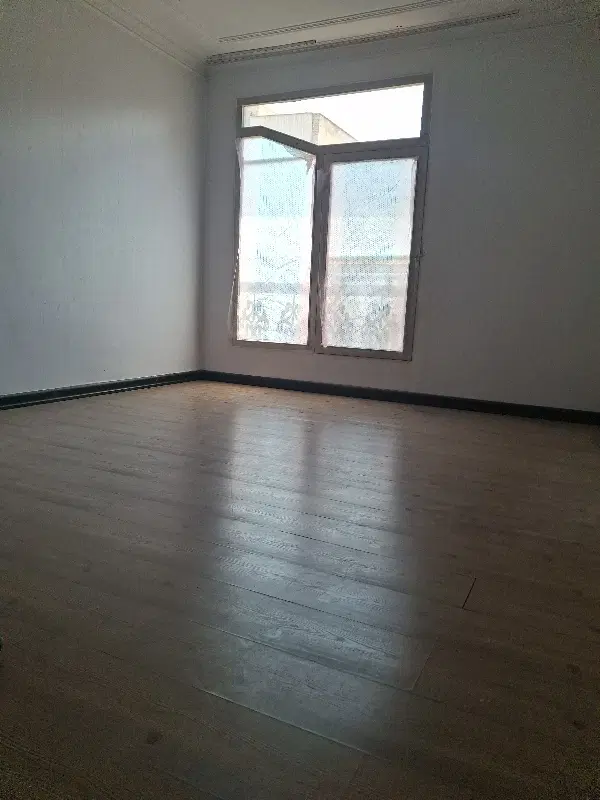 اپارتمان 83 متری دو خوابه