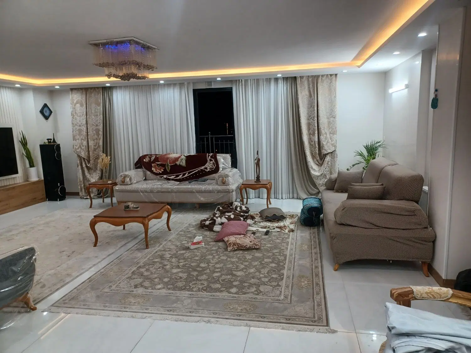 آپارتمان 130متری شبک