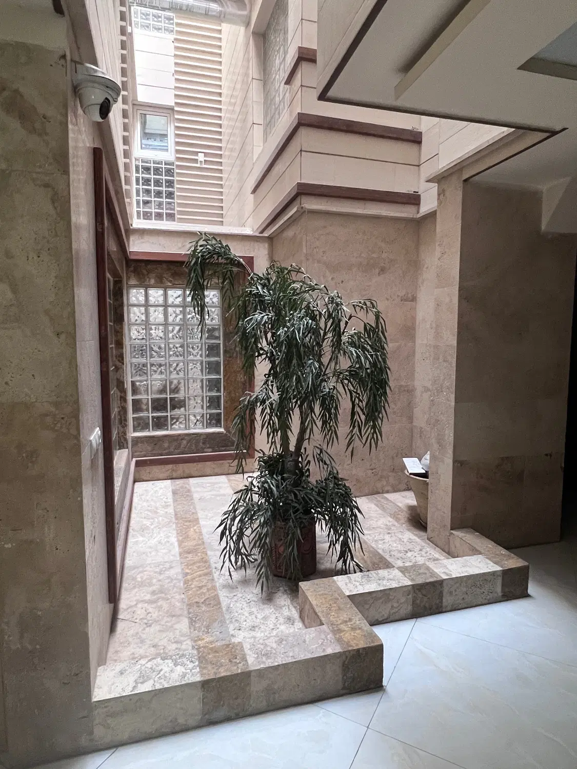 رهن و اجاره ۱۴۵ متر _ تاچارا