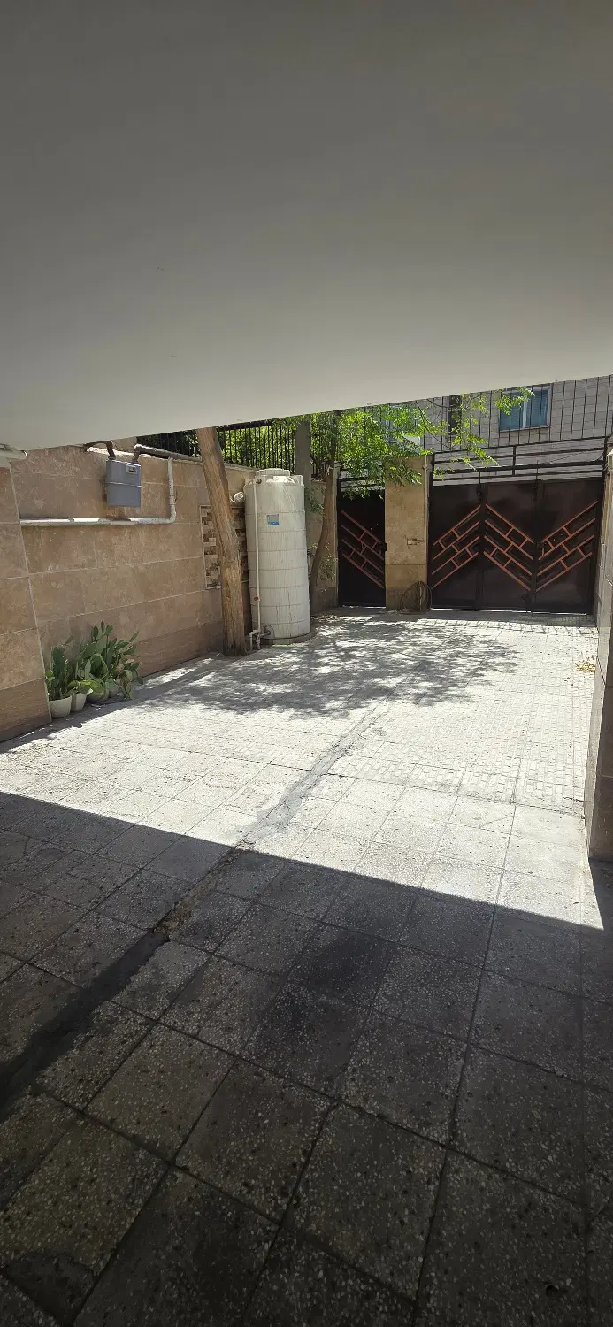 50متر با اسانسور