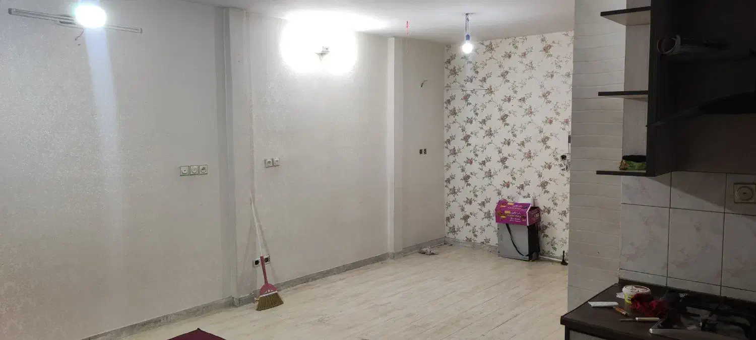 دو واحد مذهبی نشین ۴۷ متری همکف و روی همکف شکوفه