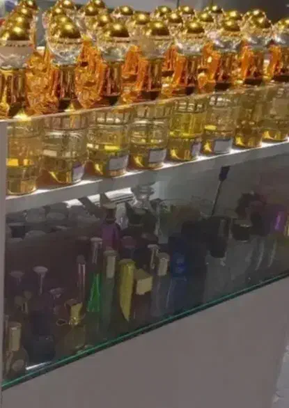 اجاره میز کانتر عطر