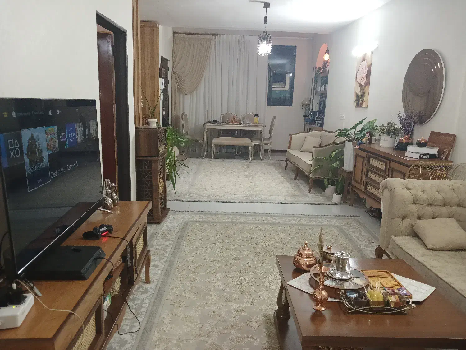 ۹۰ متری شیک و بازسازی شده_حسن زاده_فوری و زیر فی