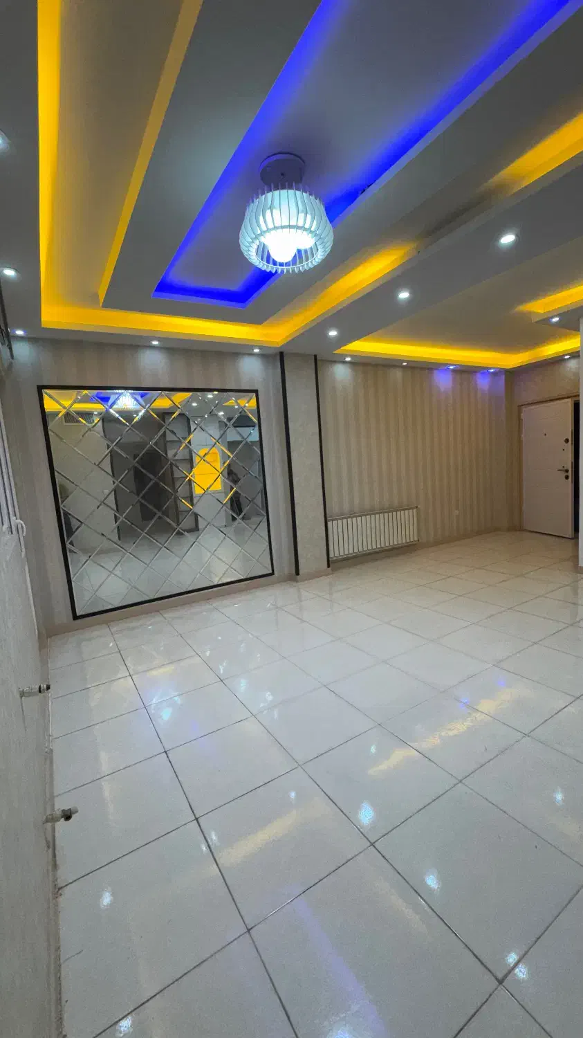 فروش آپارتمان ۹۷ متری بلوار بعثت