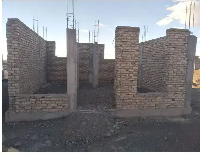 فروش خانه نیم ساخته شناژی