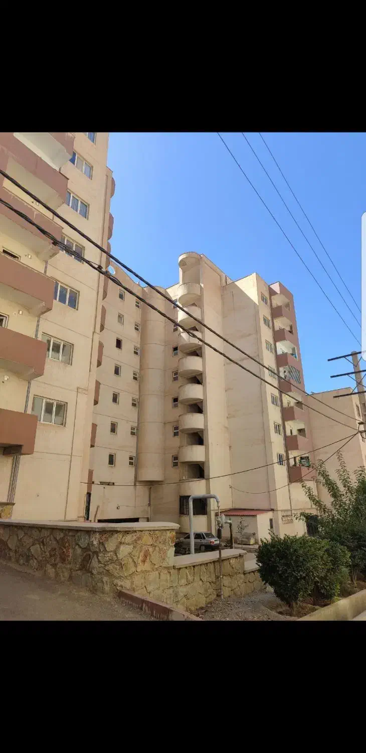 یک واحد در فاز دو هشتگرد