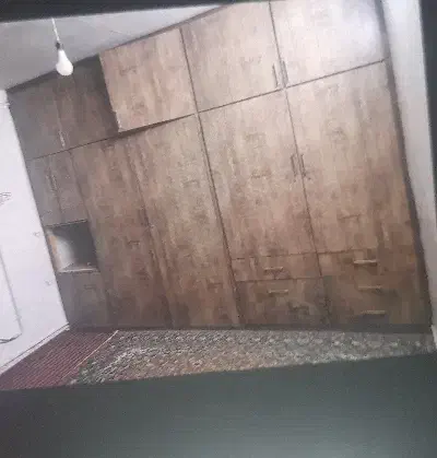 خانه مسکونی دو طبقه