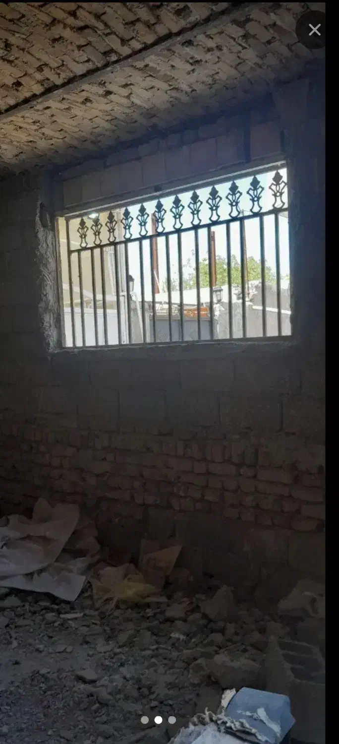 ملک ویلایی نیمه کاره دربست۱۰۵متر