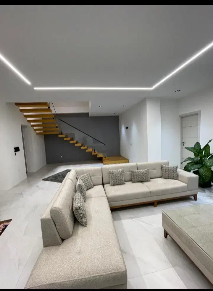 ویلاسوییت۲و۱خواب داخل شهرک ساحلی امیراباد،نور