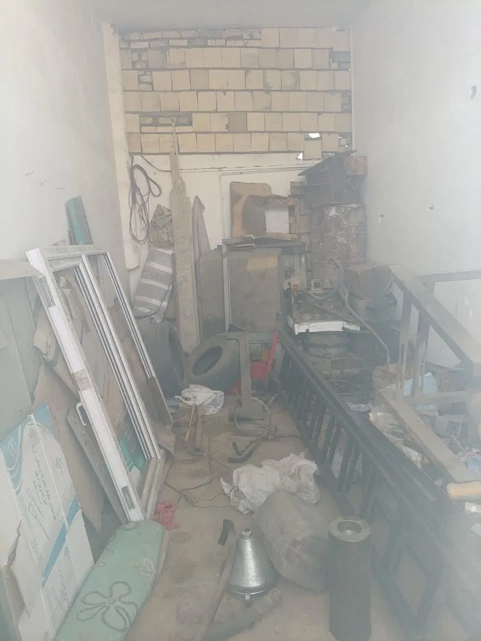 مغازه در طرق