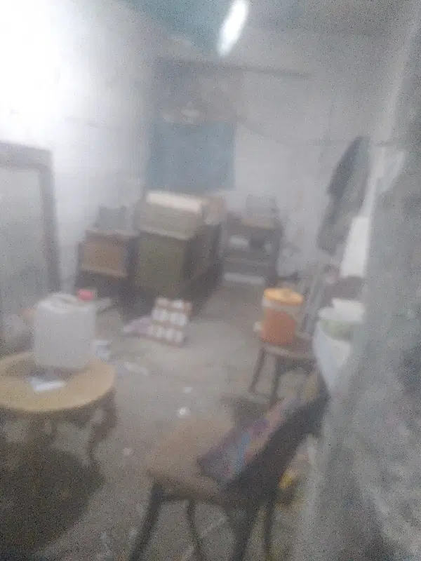 مغازه.رنکاری‌‌‌یا‌انباری‌مناسب‌شغلهای‌جادار‌‌