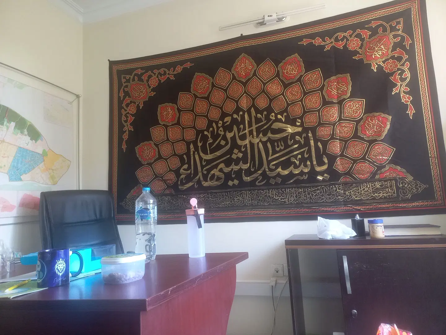 18 متر مغازه