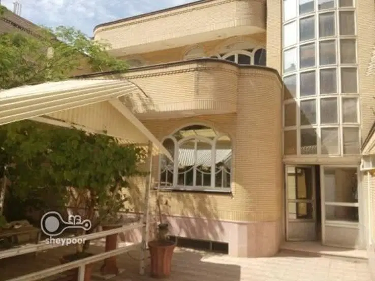 منزل دربستی،امامت،سه طبقه،انبار،دفتر کار