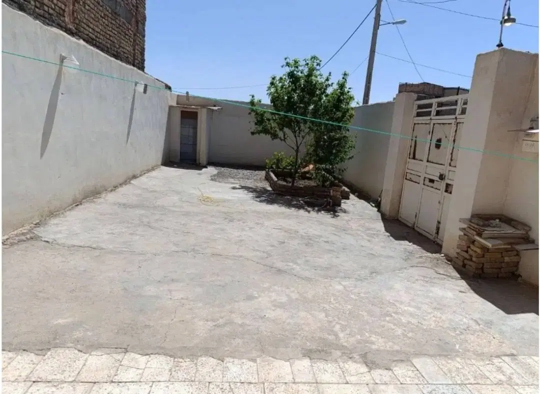 خانه ی ویلایی در سبزوار روستای ایزی