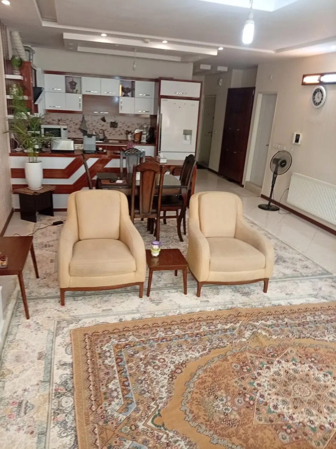 آپارتمان 102 متر پیروزی،دوخواب،تمیز