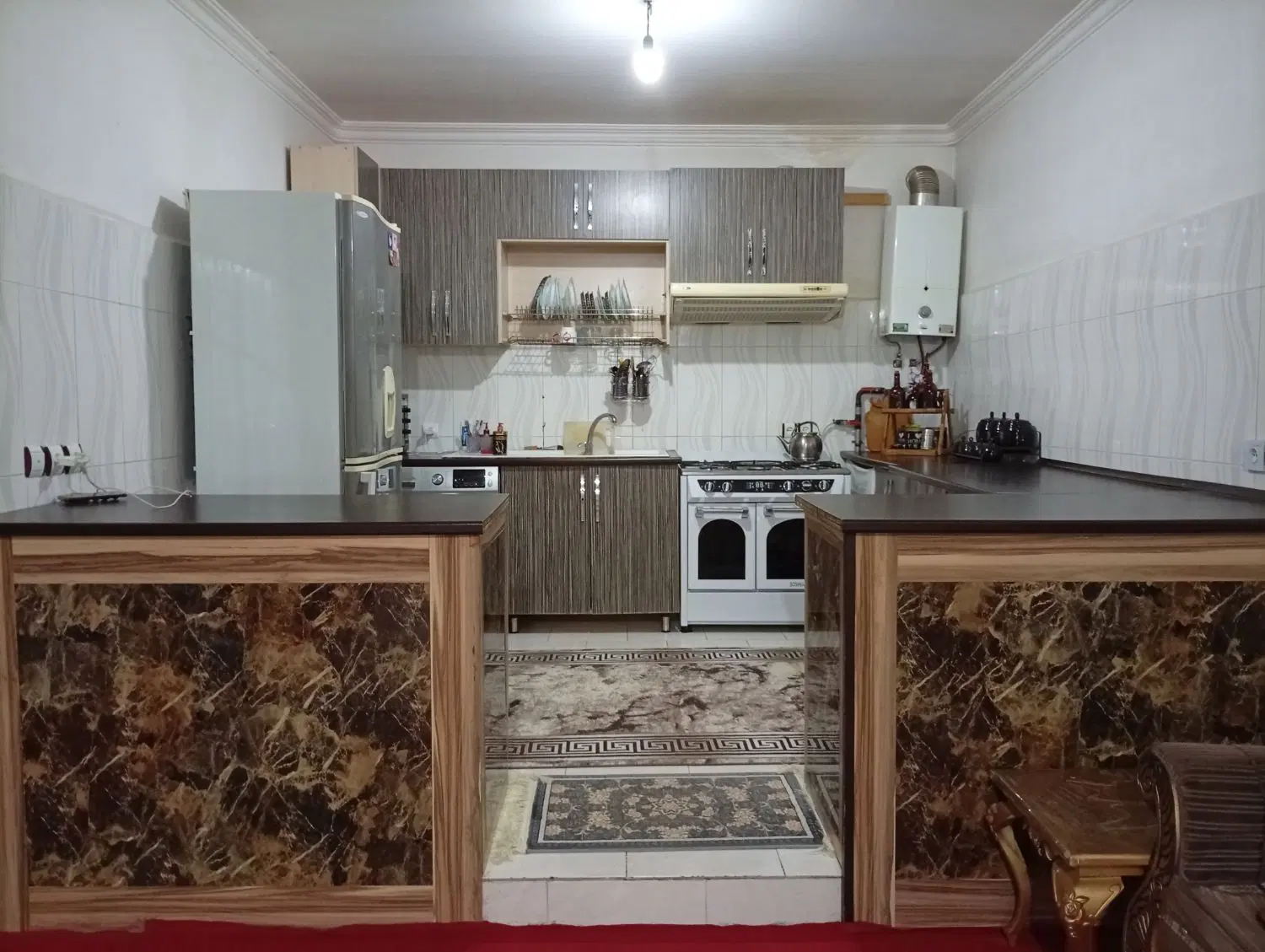 آپارتمان ۱۰۰متر طبقه اول