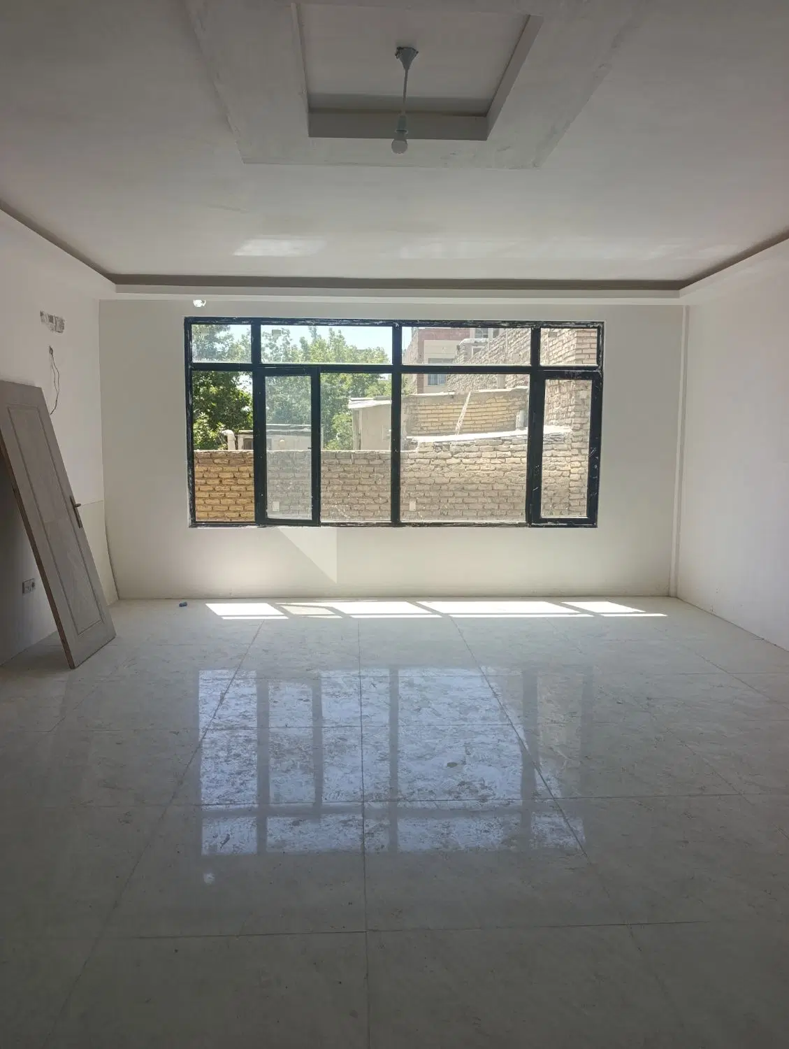آپارتمان 100متری پارکینگ و آسانسور عبادی ایثارگران