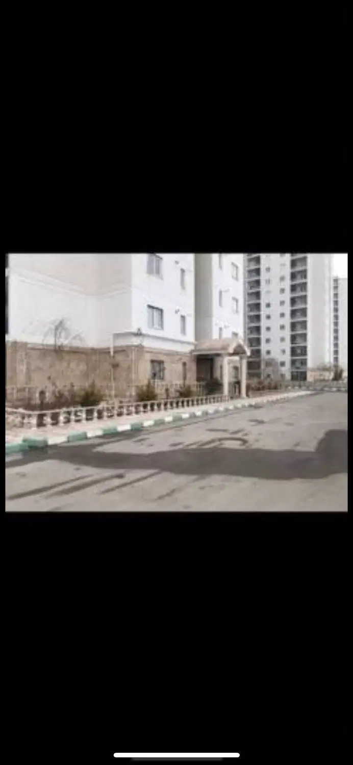 فاز ۱۱ پردیس ۸۷ متر دو خواب زون ۵