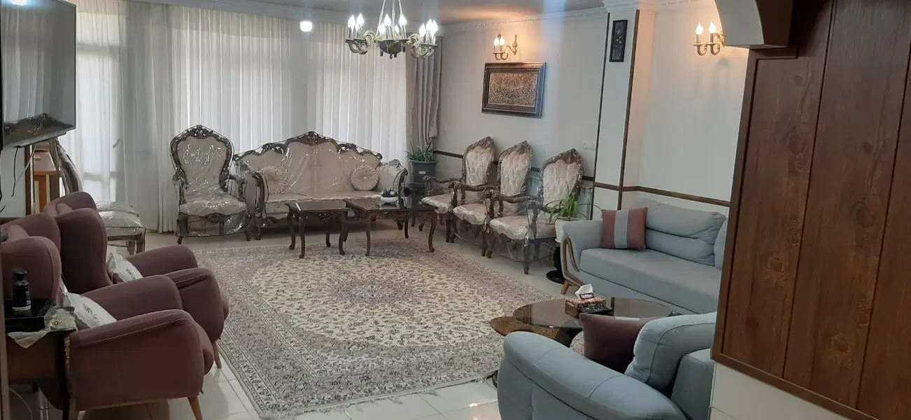آپارتمان خوش نقشه ، پر نور ودلباز