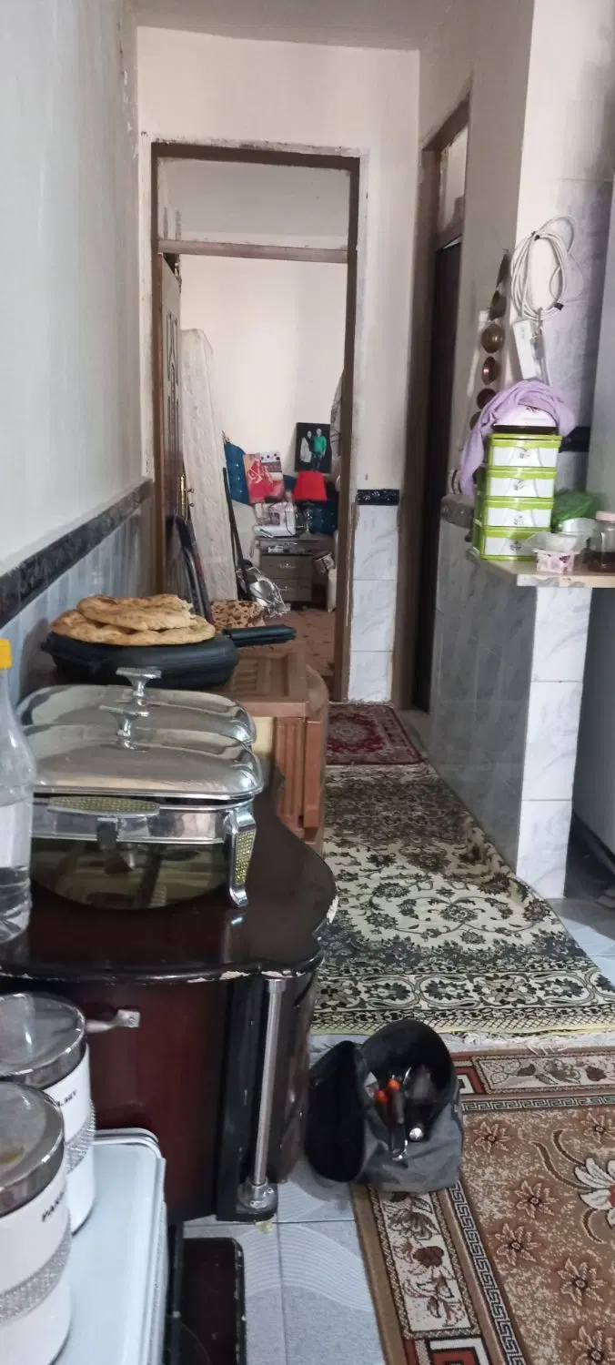 منزل فروشی دوطبقه راه جدا ، طبقه پائین ماشین رو ،