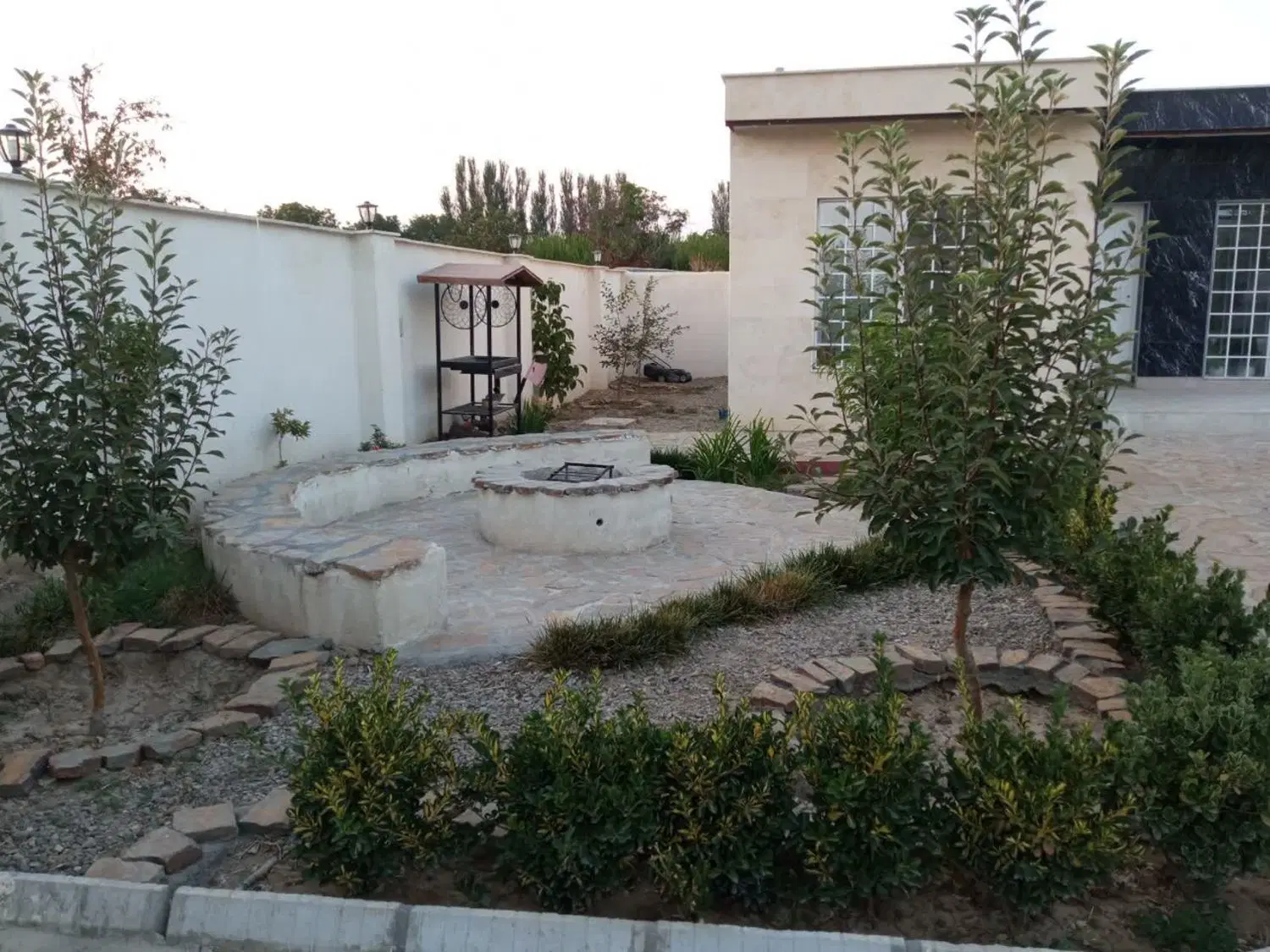باغ در امام زاده