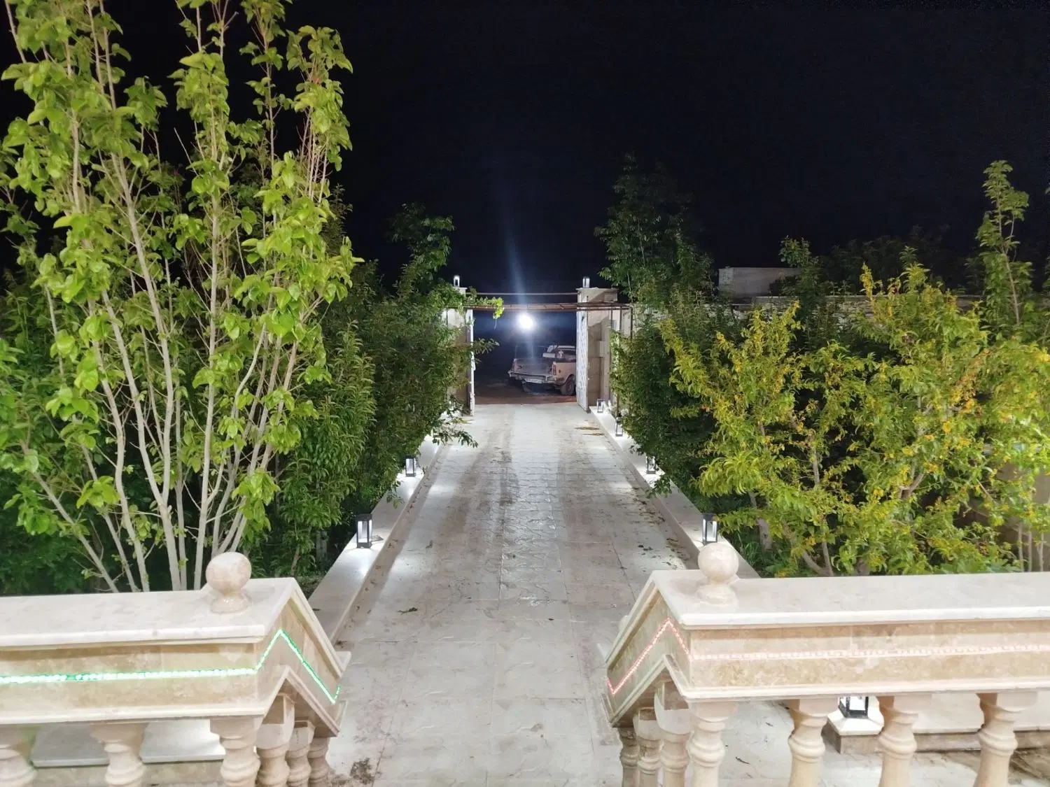 اجاره روزانه ویلا استخر داخل ابگرم کردان سهیلیه
