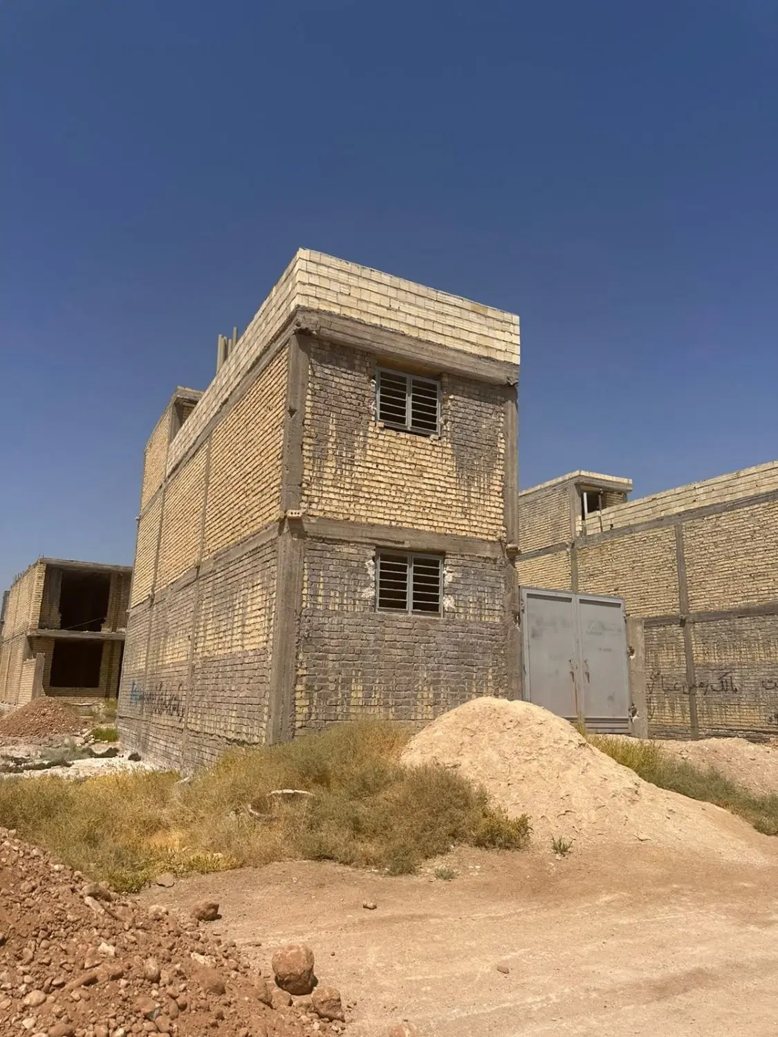 اسکلت  فروشی کرونی