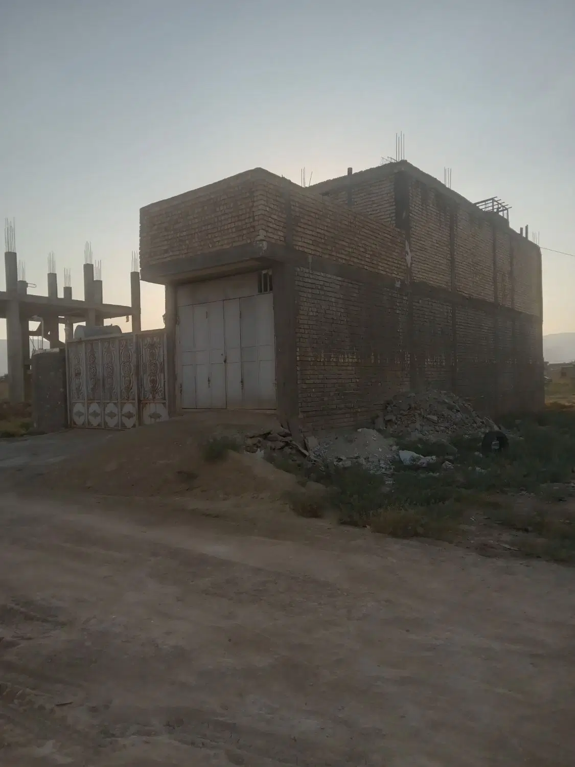 خانه 2طبق شهرک مهرگچی