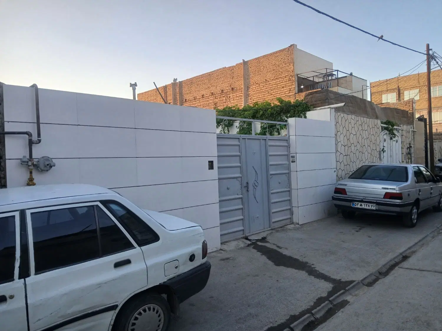 خانه نوساز فروش