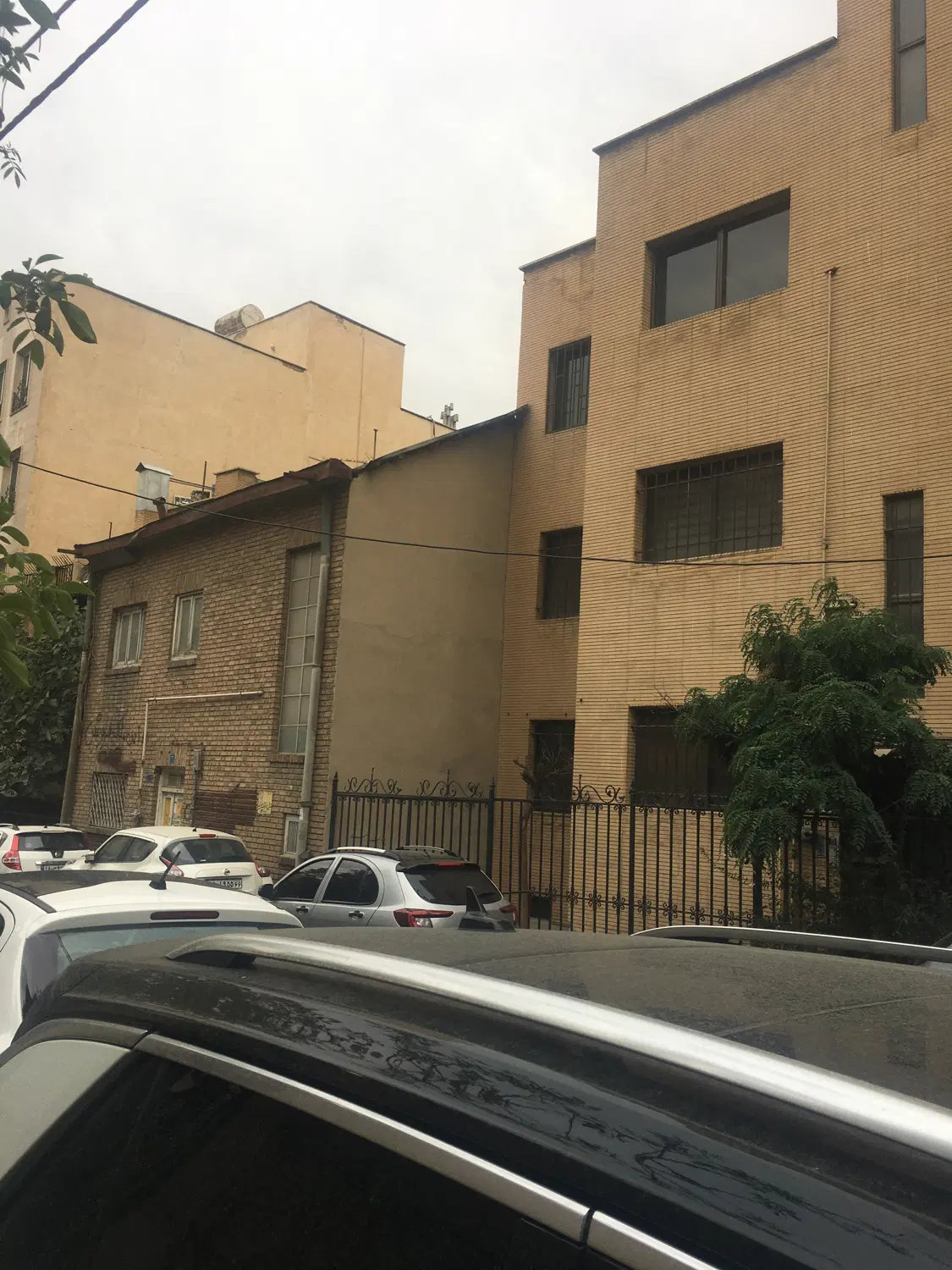 فرمانیه _ تاپ لوکیشن_ ۷۴۰ متر بر گذر فوق العاده