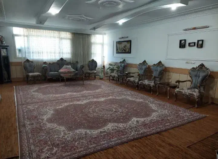 آپارتمان ۱۳۶ متری الغدیر