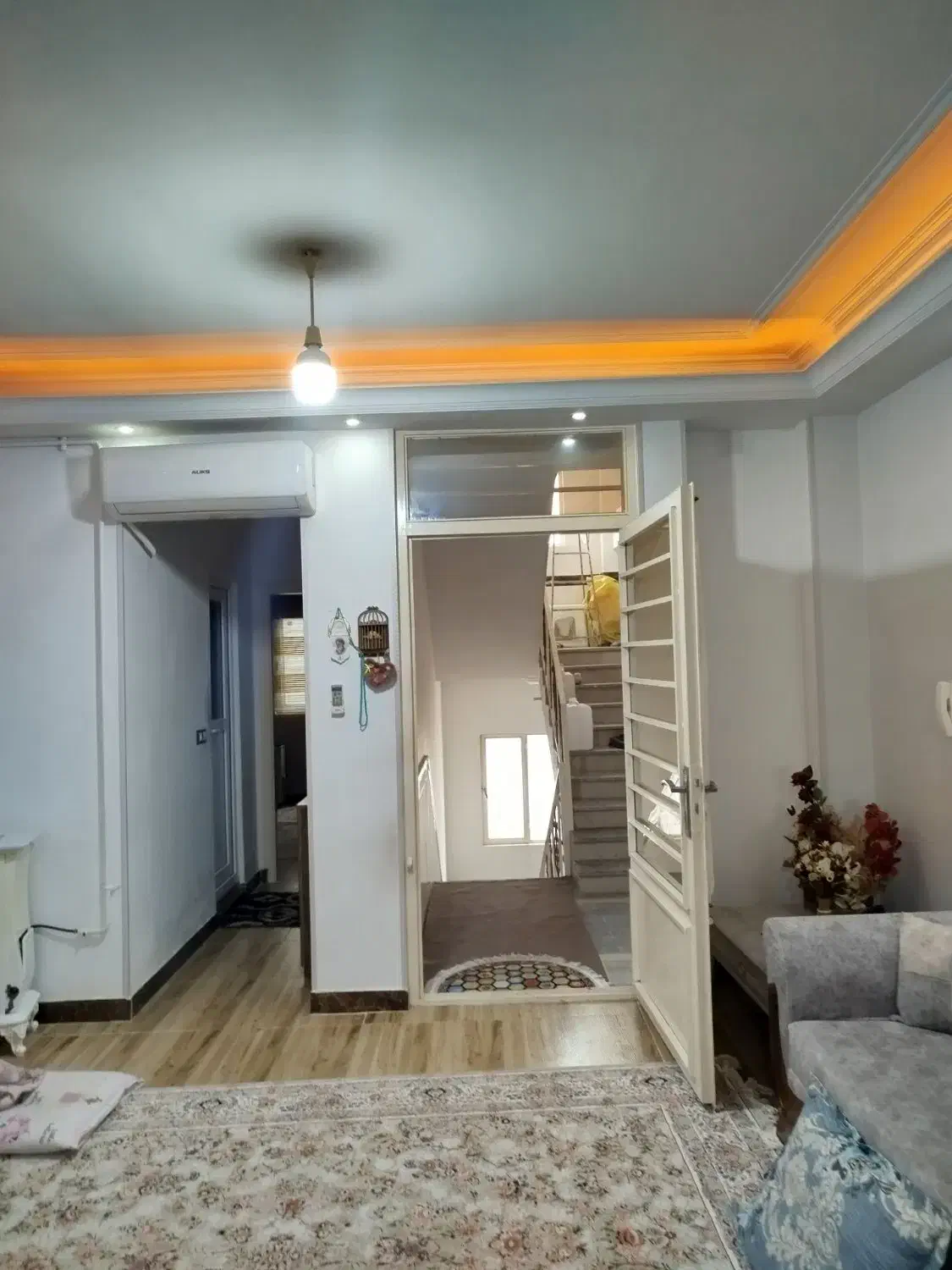 ویلایی با تجاری تقی اباد