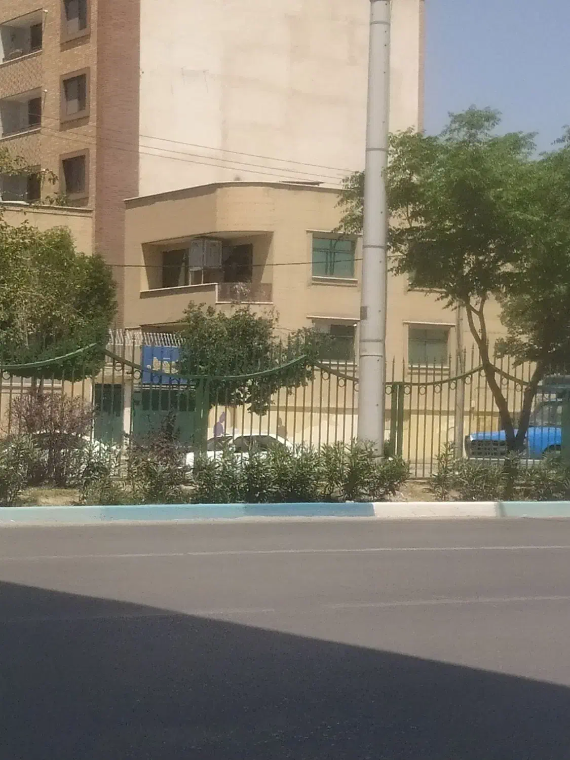 منزل کلنگی قابل سکونت