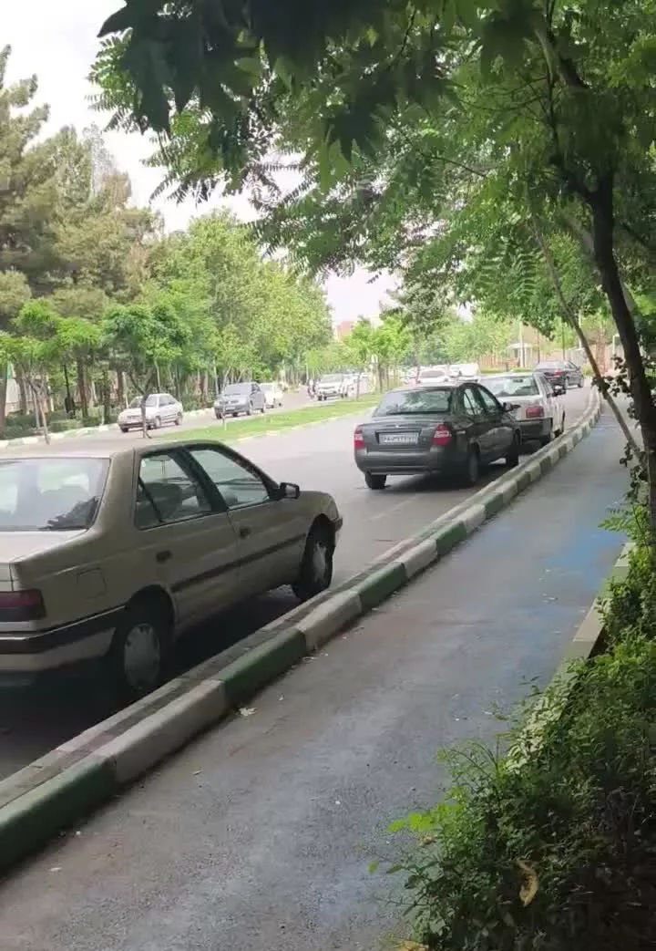 آپارتمان مسکونی دفتر  اداری  مطب