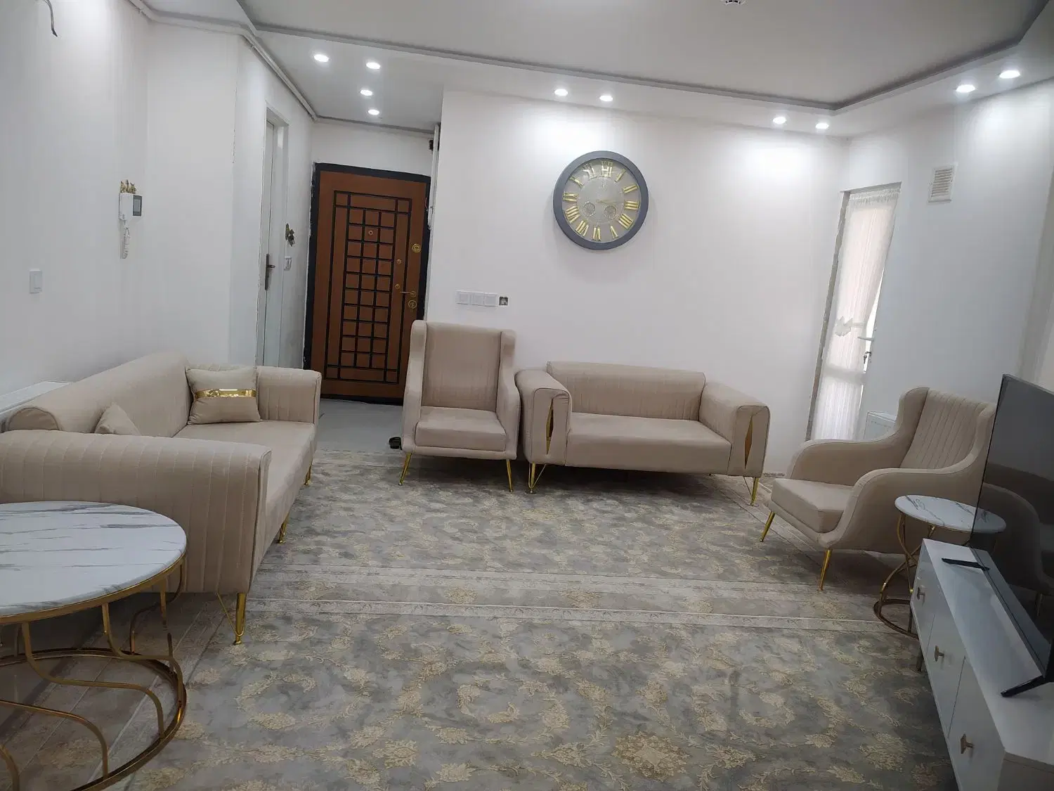 آپارتمان 62 متری 2 خوابه باغ ایرانی