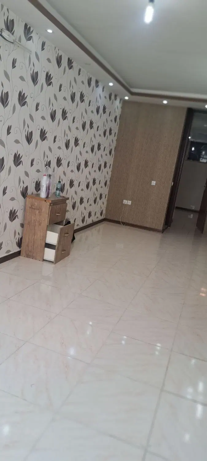 اجاره منزل طبقه اول راه مجزا