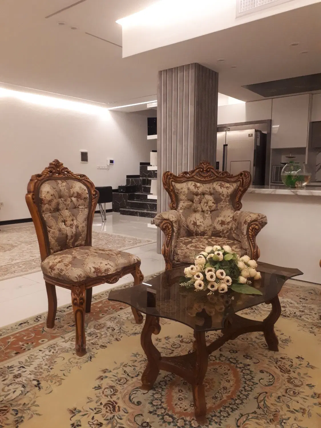 فروش یک منزل ویلایی دو طبقه نو ساز