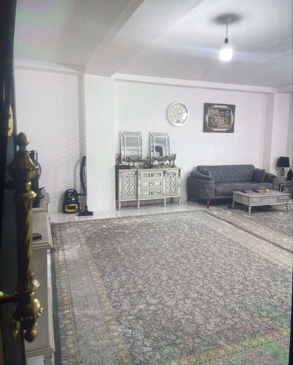 آپارتمان 103متری نو ساخت تک واحدی