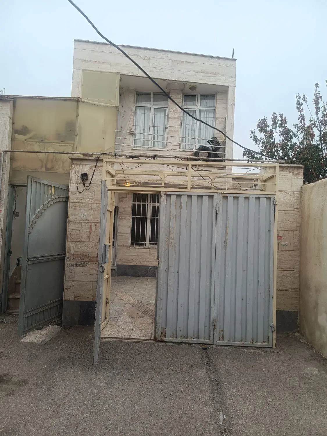 خانه فروشی دو طبقه راه جدا امتیاز کامل