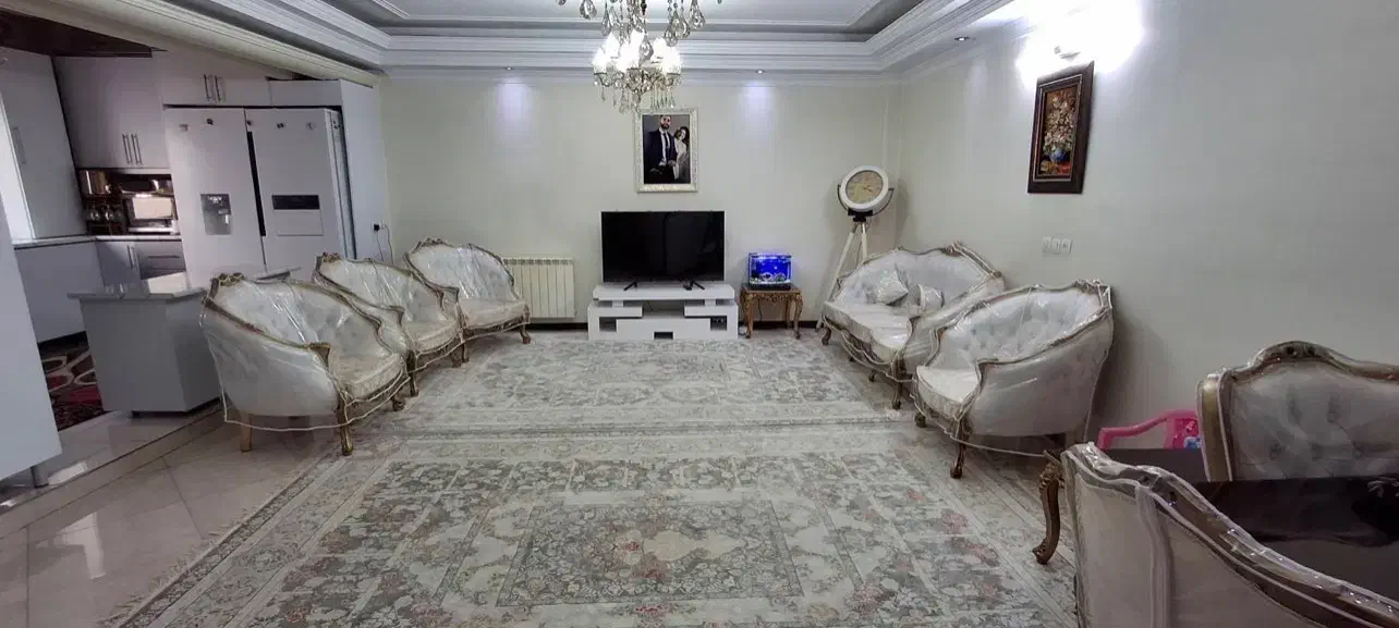 ۴۰ متر طبقه اول با حیاط خلوت