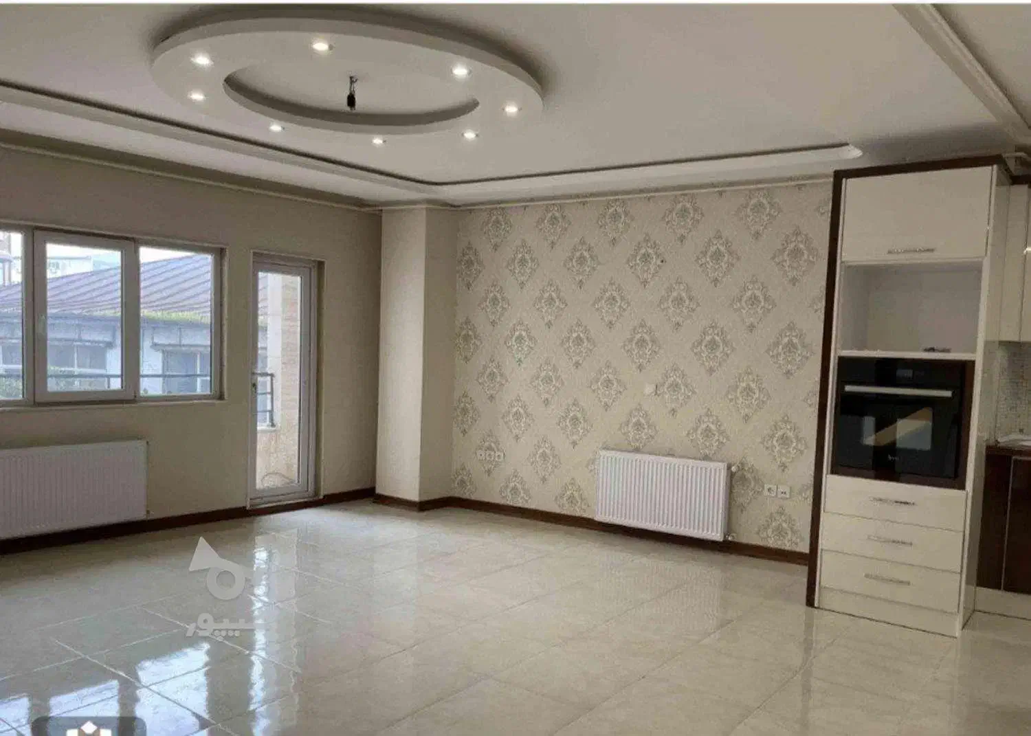 عطار ۹۰ متر