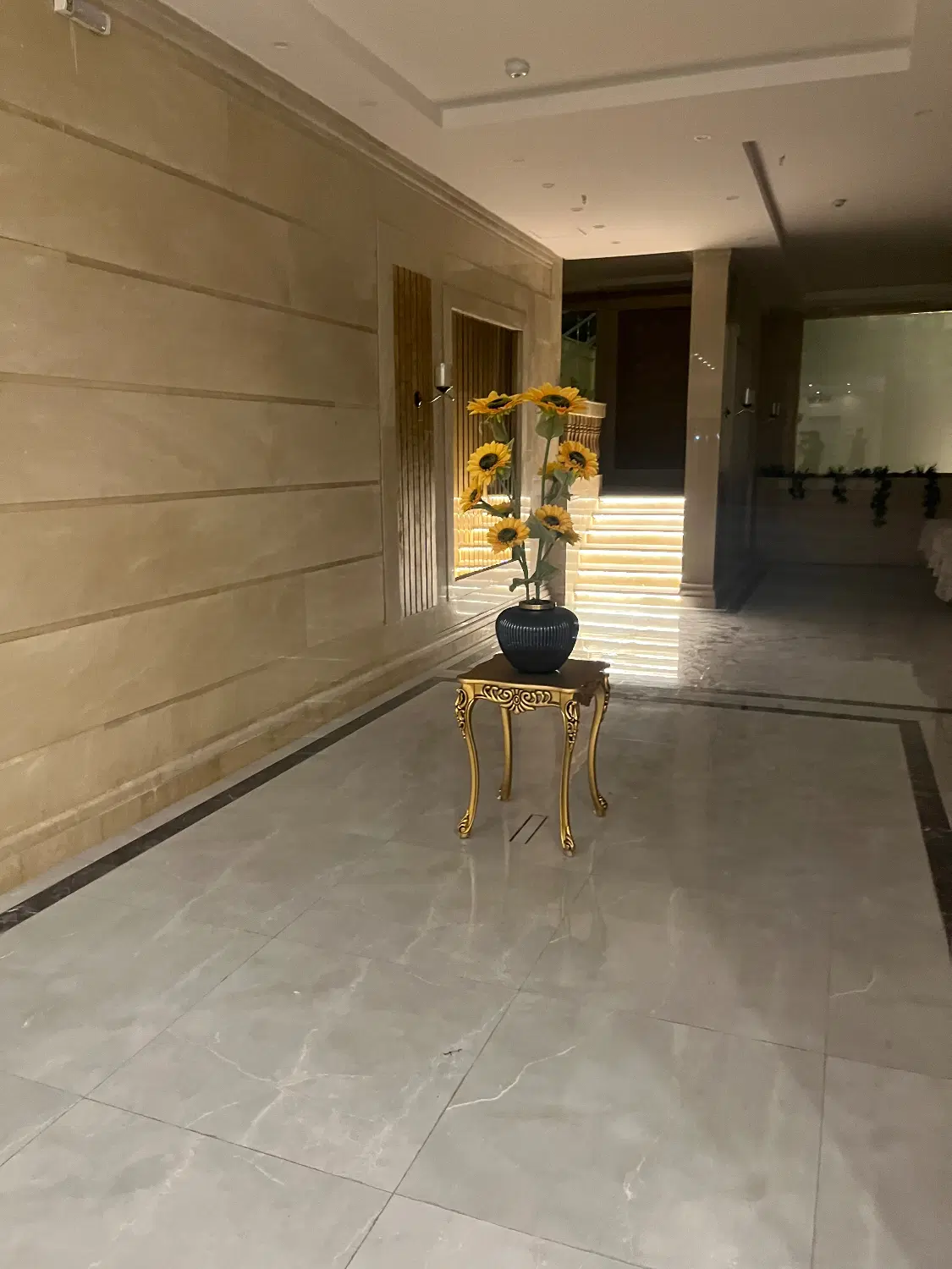 فروش اپارتمان ۱۴۴متر ولیعصر مصدق همام