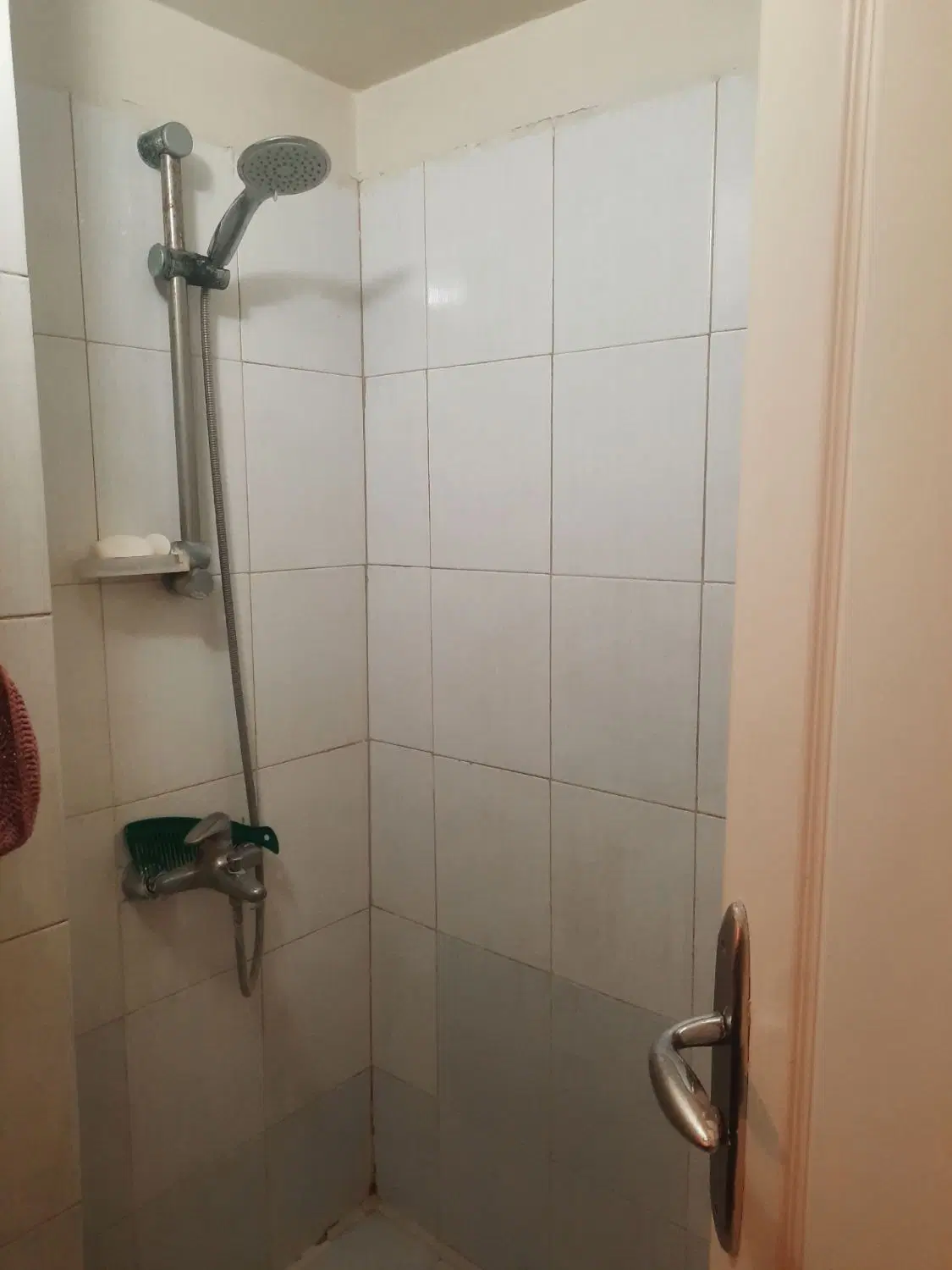 اجاره آپارتمان۴۵ متری انتهای جیحون خ قهرمان حاجیان