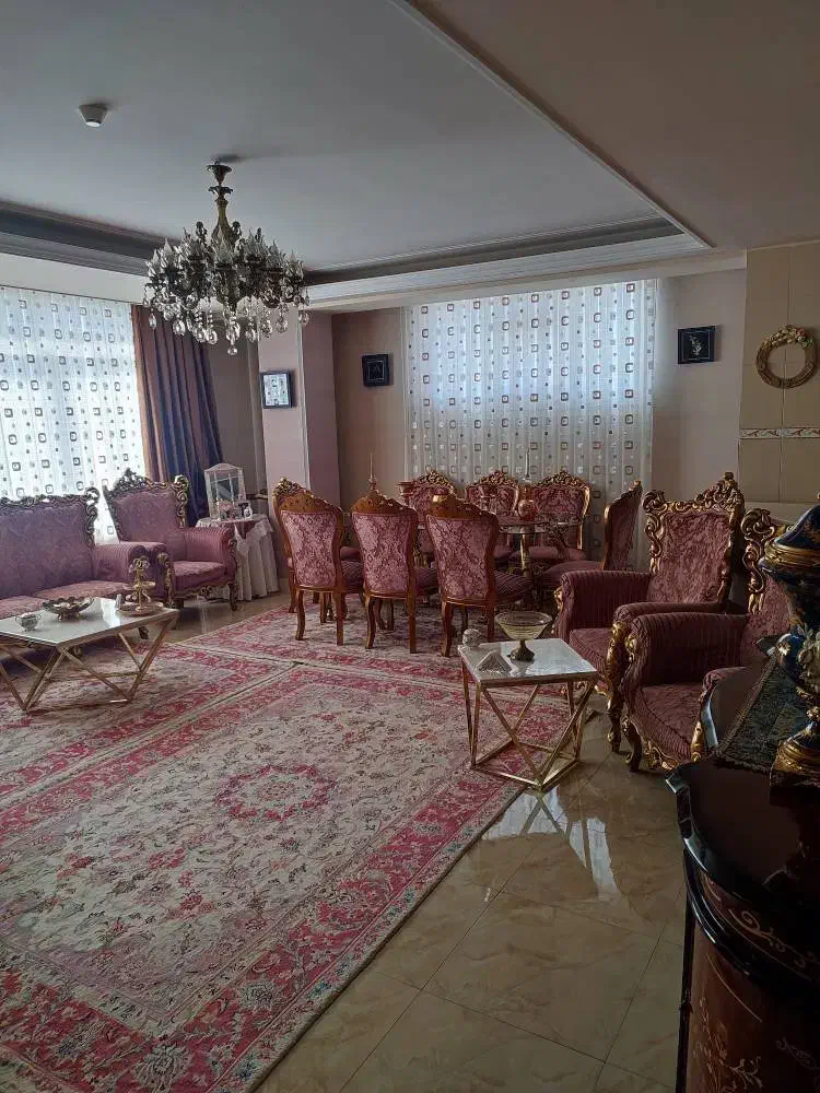 واحد ۹۶ متری بر کوی ۱۳ آبان
