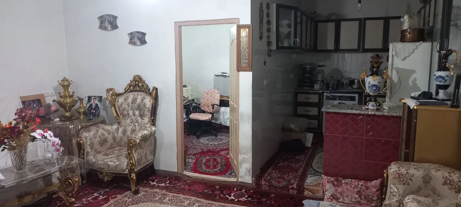 حیاط ۷۰ نترس بهار