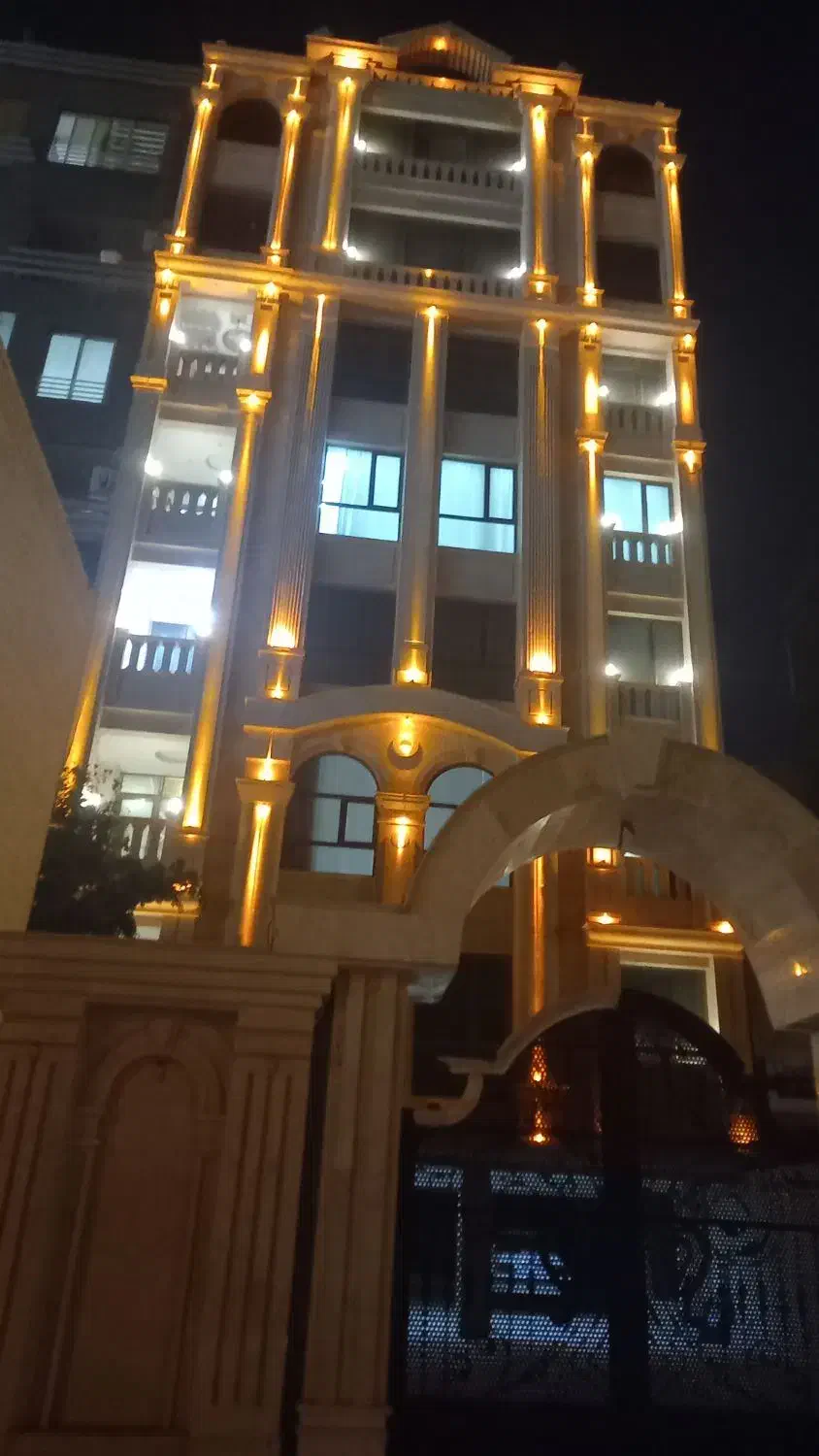 دوبلکس ۲۱۰ متری فروش بلوار معلم