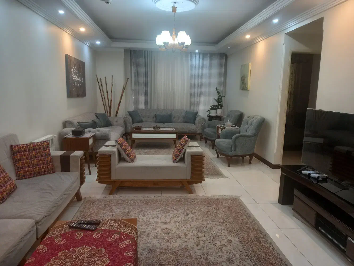 ۸۷ متر ۲ خواب تهرانسر