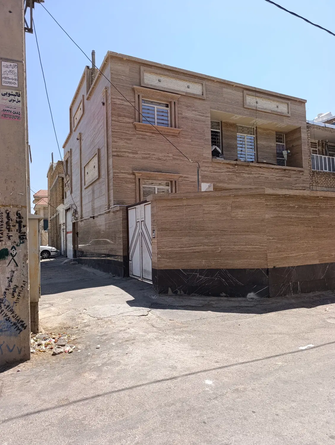 فروش طبقه بالا مستقل سه خواب