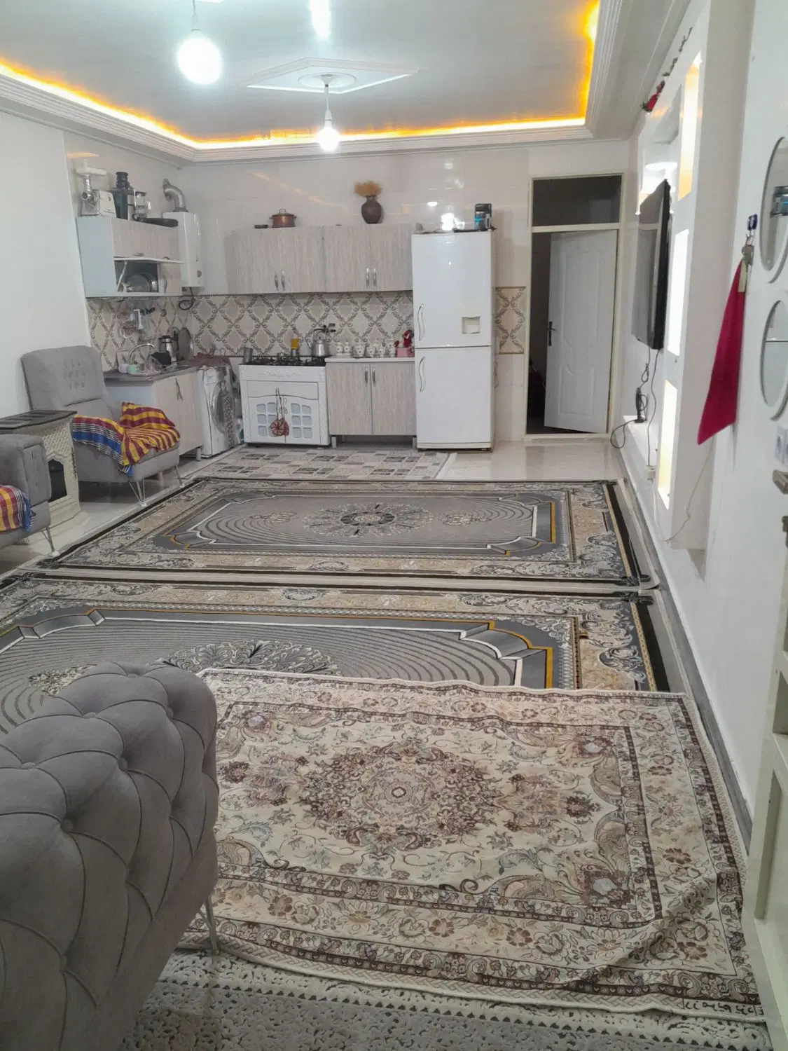 خانه دوطبقه شیک نوساز فلک الدین نارون ۱