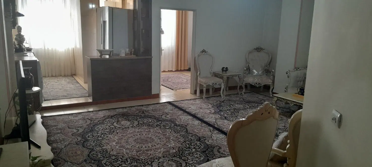 ۷۶متری فول امکانات